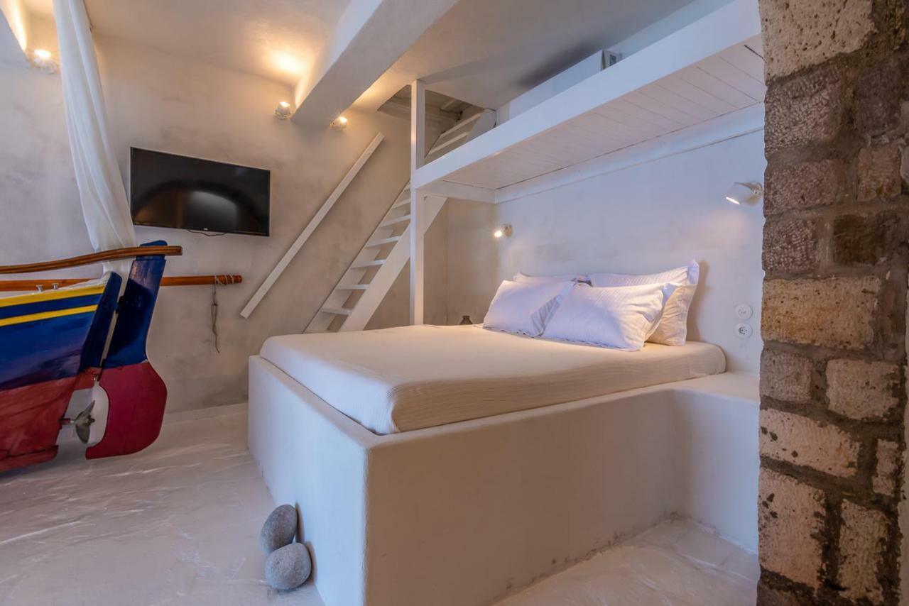 הוילה Klima  Neosikos Amazing Beach House In Milos Island מראה חיצוני תמונה