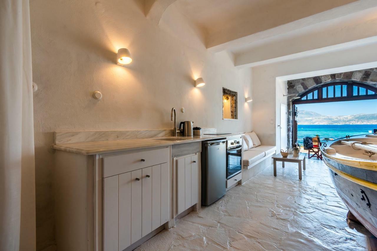 הוילה Klima  Neosikos Amazing Beach House In Milos Island מראה חיצוני תמונה